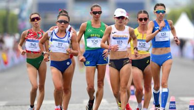 Olympic viewers accuse race walkers of 'cheating' during Paris marathon