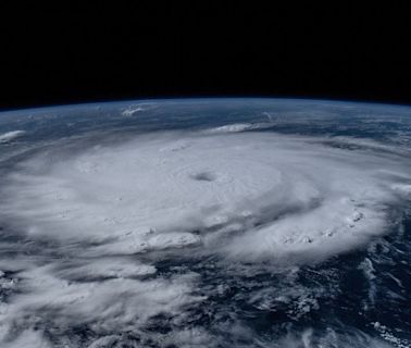 Aumentan a siete los muertos por el paso del huracán Beryl en el Caribe - La Tercera