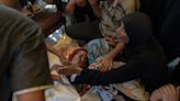 Al menos 24 muertos en un ataque israelí a un hospital de campaña en el centro de Gaza