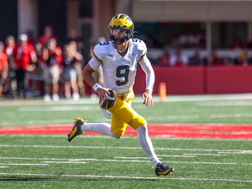 Setting the standard: What to expect from rookie quarterback J.J. McCarthy