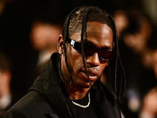 Paris: le rappeur américain Travis Scott interpellé après une bagarre à l'hôtel George V