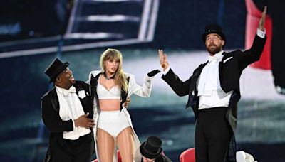 Travis Kelce reveals his No. 1 rule on stage with Taylor Swift: 'Do not drop the baby'