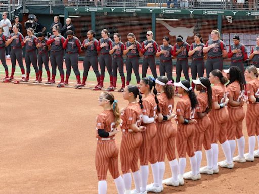 Red River clash in WCWS is latest rivalry rematch on national title stage