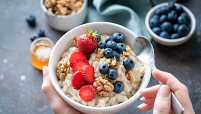 20 Best High-Protein, High-Fiber Breakfasts, According to a Dietitian