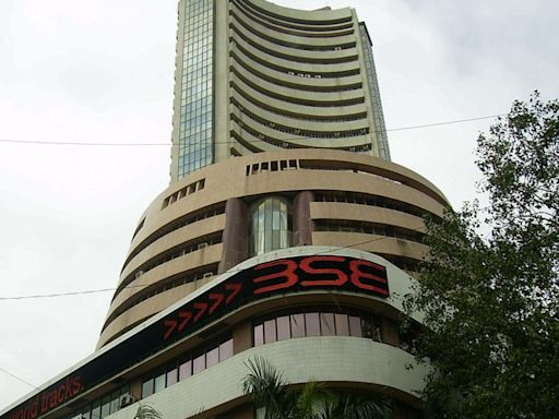 Why Are Stock Markets Falling Today? Sensex Tanks Over 900 Points
