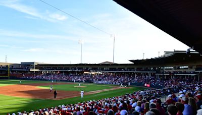 Arkansas earns No. 5 national seed, Fayetteville Regional announced