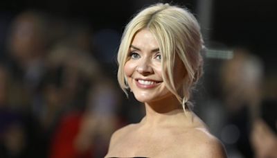 Holly Willoughby Fronting ITV Reboot Of ‘You Bet!’