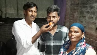 'Nothing Matters More': Chasing His Dream, Atul Finally Boards Train to Reach IIT-Dhanbad After SC Order On His Admission...