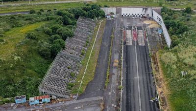 Abandoned raceway uncovered by urban explorer still in great condition