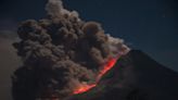 影/噴煙19公里高！印尼魯昂火山凌晨大噴發 警戒急升「最危險等級」
