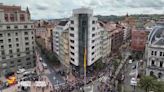 VIDEO: Así se vio desde el aire el multitudinario izado de bandera de Oviedo