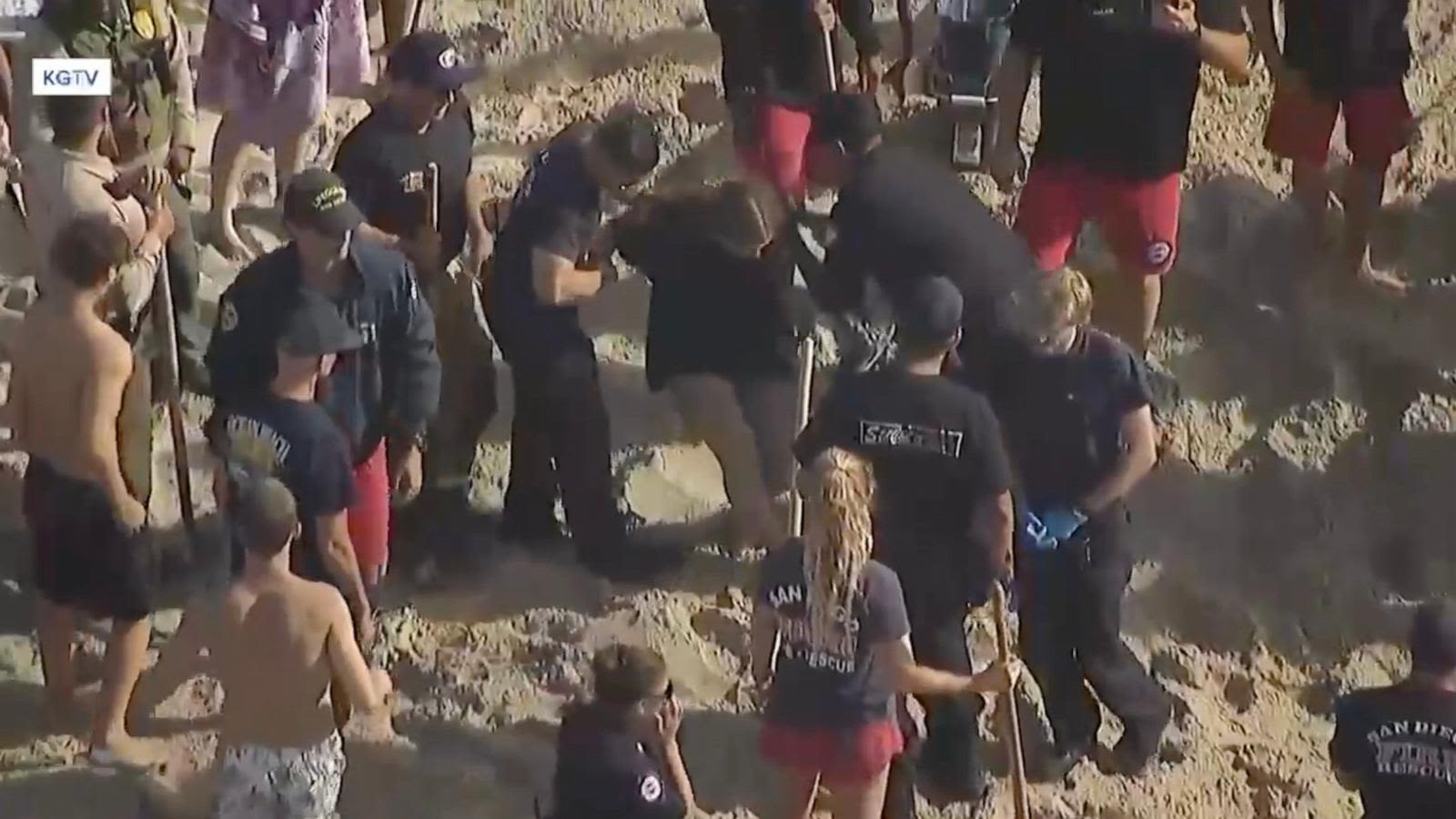 16-year-old rescued after sand hole collapses on beach