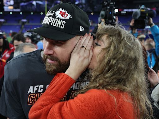 Travis Kelce drops Taylor Swift Easter egg on New Heights' London episode