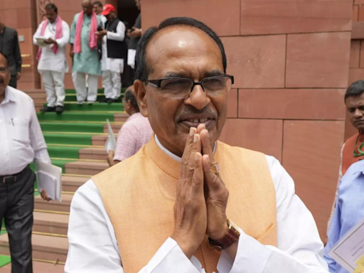 Shivraj Singh Chouhan praises Chandrababu Naidu, calls him 'progressive CM and visionary leader' | India News - Times of India