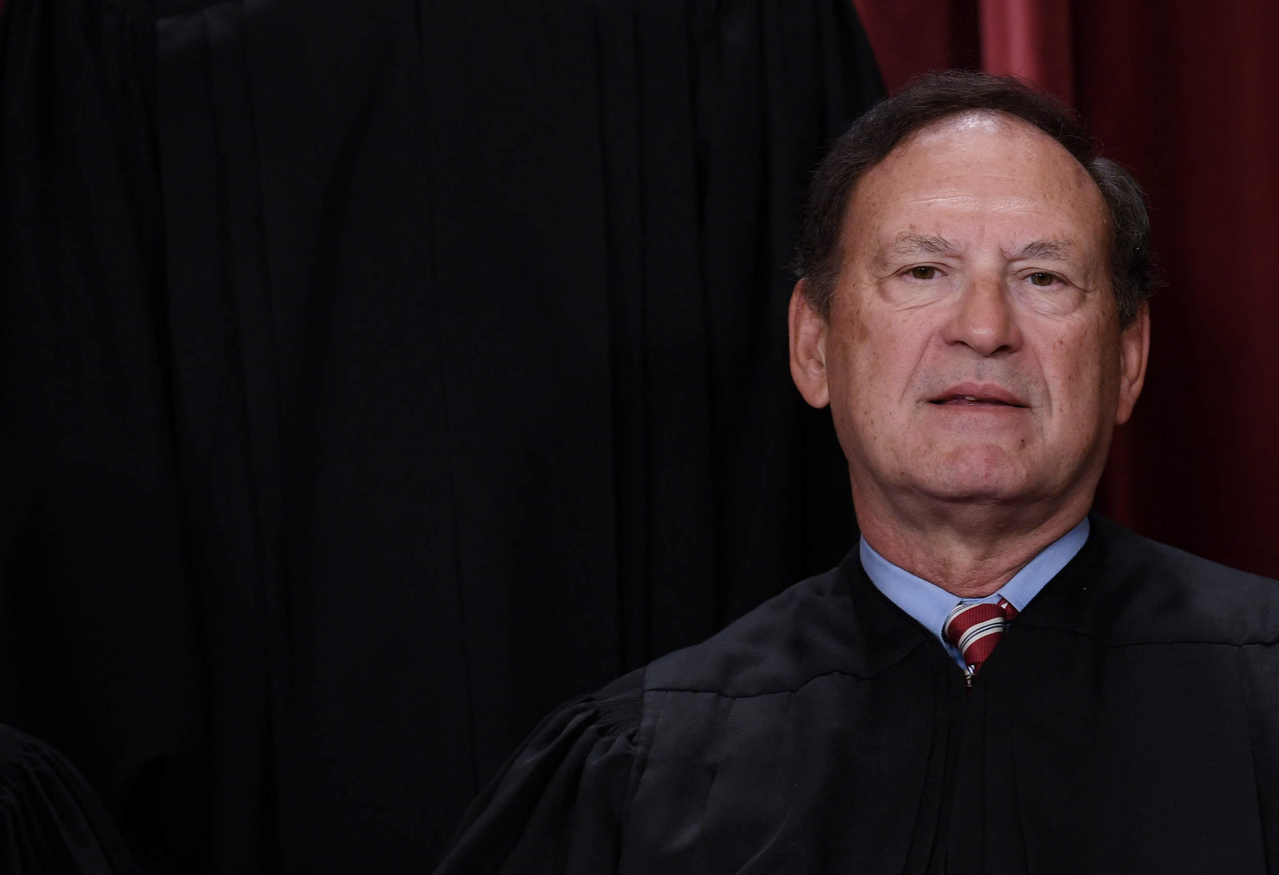 Justice Alito "flagrantly ignoring" fundamental rules: Attorney