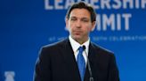 DeSantis promulga ley educativa en Florida para borrar el comunismo - Noticias Prensa Latina