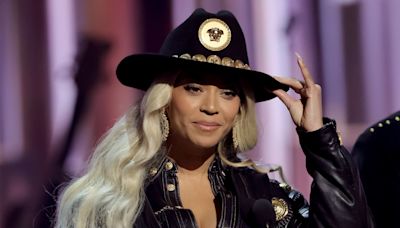 Beyoncé’s Country Doc Reveals Racial Slurs Were Overheard During Her 2016 CMAs Performance