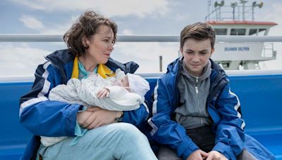 ‘Wholesome’ Olivia Colman film becomes second to top Netflix charts