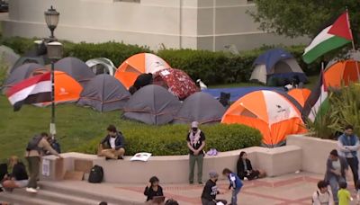 Pro-Palestinian demonstration at UC Berkeley continues to grow