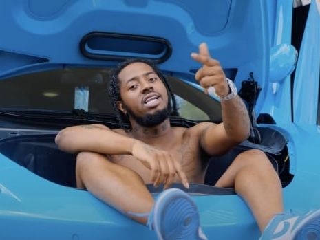 Evidence from Toronto police raid of rapper's condo tossed after judge rules officers were 'misleading' | CBC News