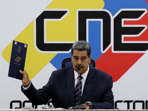 Venezuela ordena “retiro inmediato” de embajadores de Chile y de otros seis países de la región que cuestionaron reelección de Maduro - La Tercera
