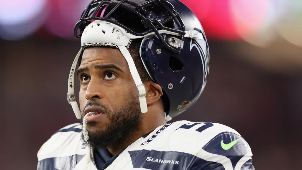 Commanders LB Bobby Wagner already showing his leadership skills