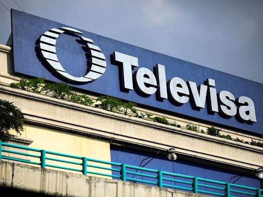 Mexican-American media company TelevisaUnivision to replace Wade Davis as CEO