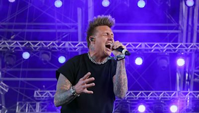 THIS IS OUTSTANDING: Papa Roach & Carrie Underwood "Leave a Light On" | 104.7 WIOT | Theresa