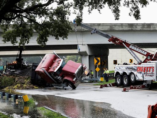 Tropical storm Debby live updates: 4 killed after storm makes landfall in Florida as hurricane