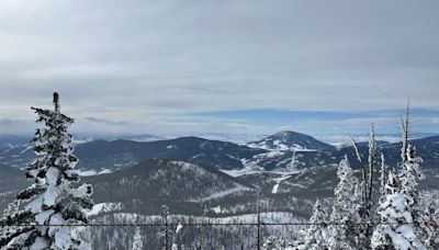 Colorado ski areas gear up for early openings this year