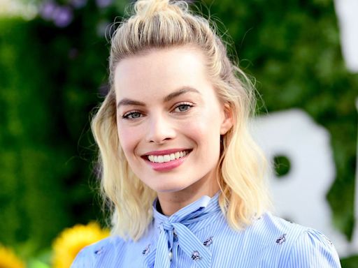 Margot Robbie Is Set To Produce A Film Based On The Sims (Yes, Really)