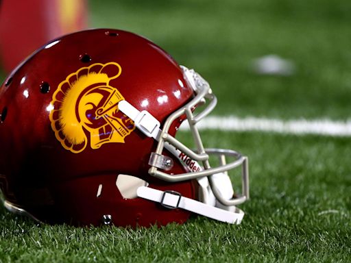 USC Football: Trojans Offer Intriguing North Carolina Offensive Tackle