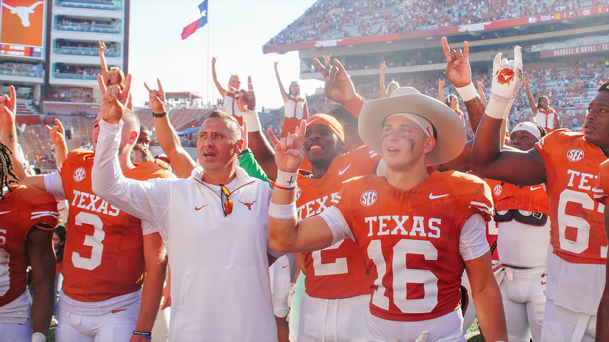 Texas football bold predictions for Michigan showdown