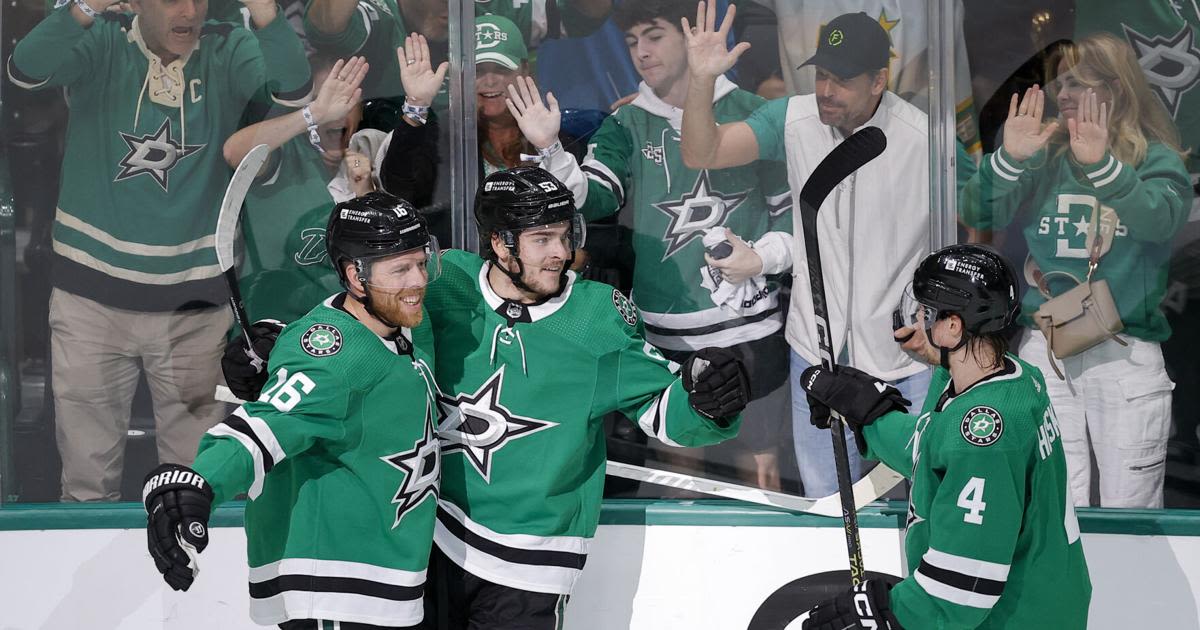 Radek Faksa scores in return, Stars oust defending Stanley Cup champ Golden Knights 2-1 in Game 7