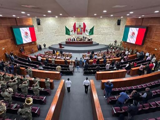 Congreso de Oaxaca suspende ayuntamiento de La Reforma ante “situación de violencia grave”