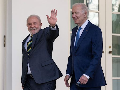 Biden y Lula reclaman juntos a Maduro que publique las actas de todas las mesas electorales de Venezuela