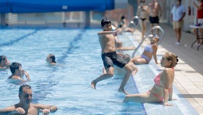 ¿Cuándo abren las piscinas públicas en Sevilla?