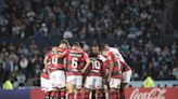 Flamengo encara al Olimpia en medio del lío por la agresión de un auxiliar de Sampaoli