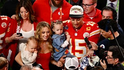 Chiefs QB Patrick Mahomes Calls Wife Brittany a 'Hall of Fame Mom'