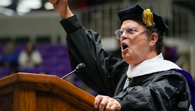 The 5 pieces of advice Rainn Wilson from ‘The Office’ gave during his Utah graduation speech