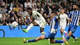 Real Madrid celebra la Liga en el Bernabéu con una manita a Alavés