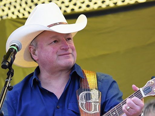 Mark Chesnutt Offers 'Healing' Update After Undergoing Emergency Surgery | iHeartCountry Radio