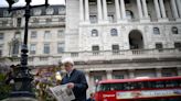 Banco da Inglaterra se aproxima do primeiro corte na taxa de juros desde 2020 Por Reuters