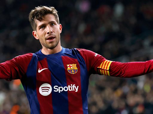 West Ham Consider Move for Free Agent Sergi Roberto