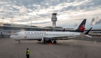 Canada regulator gets court orders against Air Canada, WestJet in bid for market info