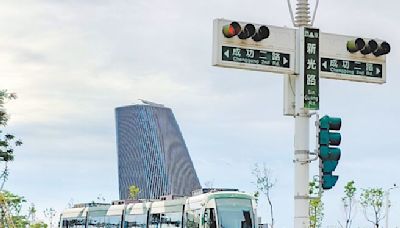 高捷×江之電 交換彩繪塗裝、設主題車站