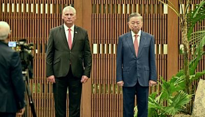 Vietnam president reiterates support for Cuba during official visit