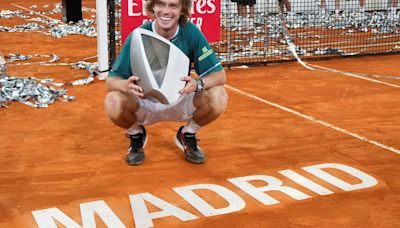 Rublev salió campeón del Masters 1000 de Madrid luego de remontarle a Auger-Aliassime