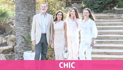 Letizia se sube de nuevo a los tacones en los actos previos de los Premios Princesa de Girona