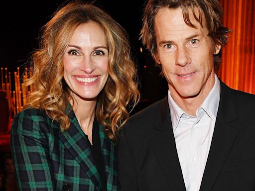 Proof Julia Roberts and Danny Moder Are Closer Than Ever After 22 Years of Marriage - E! Online